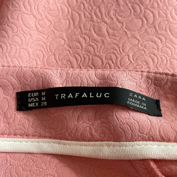 Zara Light Pink Peach High Waist Mini Short Cotton Textured Skirt Size Medium - Picture 2 of 10